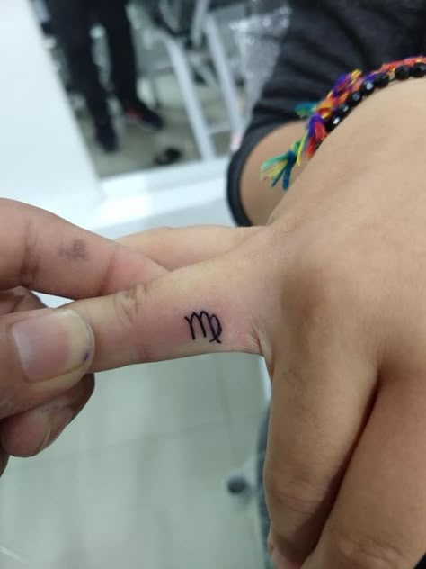 Virgo Tattoo On Finger, Virgo Tattoo Finger, Virgo Finger Tattoo, Piercing Accessories, Stick Poke Tattoo, Drawing Tattoos, Stick Poke, Virgo Tattoo, Taurus Sign