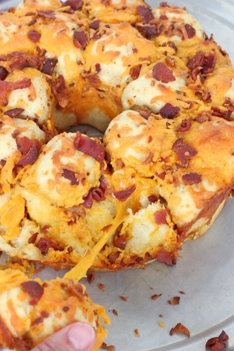 Bacon Cheddar Monkey Bread The Baker Mama, Bacon Monkey Bread, Baker Mama, Savory Monkey Bread, Bundt Pan Recipes, Pizza Monkey Bread, Bacon Appetizers, Cloud Bread, Pull Apart Bread