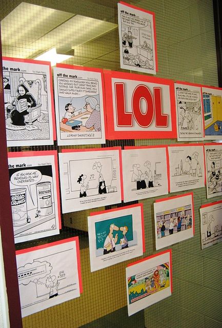 LOL | Flickr - Photo Sharing! Graphic Novel Display, Middle School Library Displays, Teen Library Displays, Middle School Library, Library Rules, Library Resources, Teen Books, School Hallway, School Library Displays