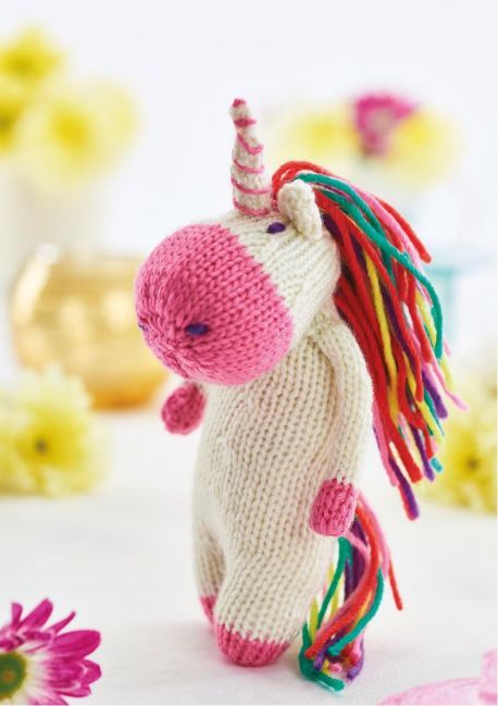 Knitted Unicorn, Unicorn Knitting Pattern, Summer Knitting Patterns, Knitted Toys Free Patterns, Pull Bebe, Baby Knitting Patterns Free, Unicorn Pattern, Unicorn Toys, Knitted Animals