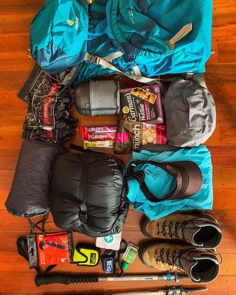 Sally | Australia | Hiking on Instagram: “First ever flat lay, what do you think? Here is some, not all, of the gear I’ve got packed for a training hike this weekend! ________ We…” Hiking Flatlay, Australia Hiking, Hiking Gear, Osprey Backpack, This Weekend, Flat Lay, You Think, Thinking Of You, Hiking