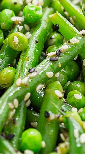 Sesame Ginger Green Bean Salad Green Bean Salad, Ginger Green Beans, Resep Salad, Green Bean Salads, Sesame Ginger, Makanan Diet, Christmas Menu, Blood Type, Bean Salad