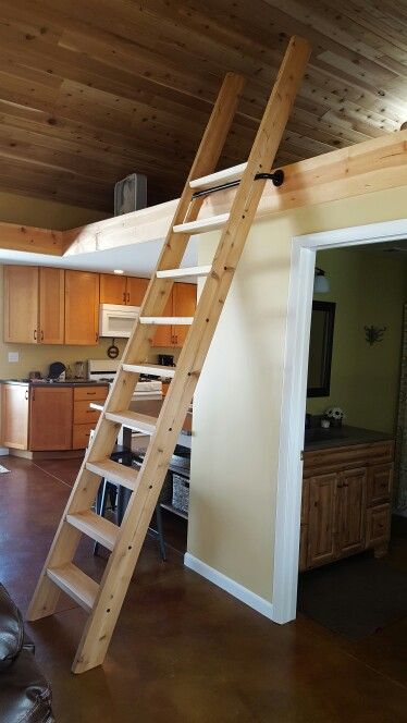 Scale Loft, Loft Railing, Barndominium Ideas 4 Bedroom, Loft Staircase, Ladder Stairs, Tiny House Stairs, Garage Loft, Barn Living, Loft Stairs