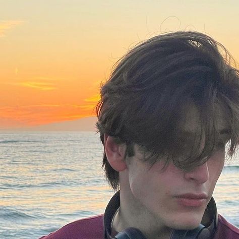 K. Shami on Instagram: "been a minute" Cute Hairstyles Men, Cosmo Hair, Men Love Quotes, Psl Gods, Hairstyles For Guys, Ideal Relationship, Jordan Barrett, Haircut Inspo, Cute Guy