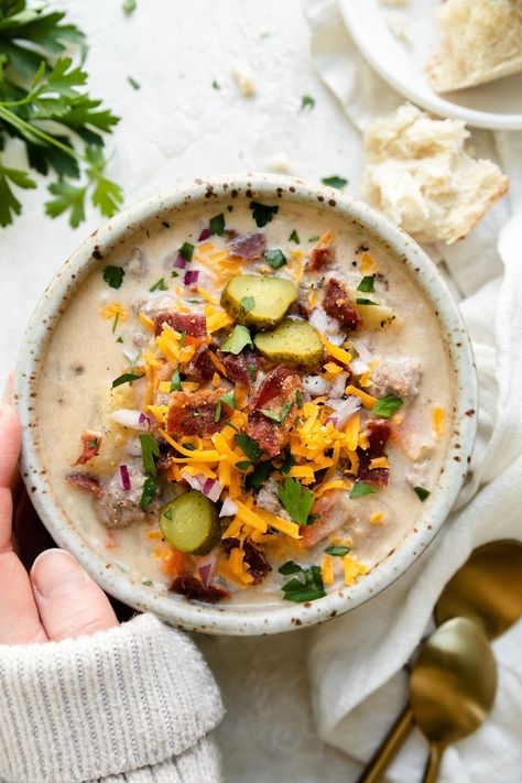 Cheeseburger Soup is the perfect cozy recipe: creamy, hearty, veggie-filled, and simple. Slow cooker, budget-friendly, family-loved flavors. Slow Cooker Cheeseburger Soup, Soup With Bacon, Real Food Dietitians, Cheese Burger Soup Recipes, Healthy Ground Beef, Ground Beef Recipes Healthy, Cheeseburger Soup, Cozy Meals, Budget Friendly Recipes