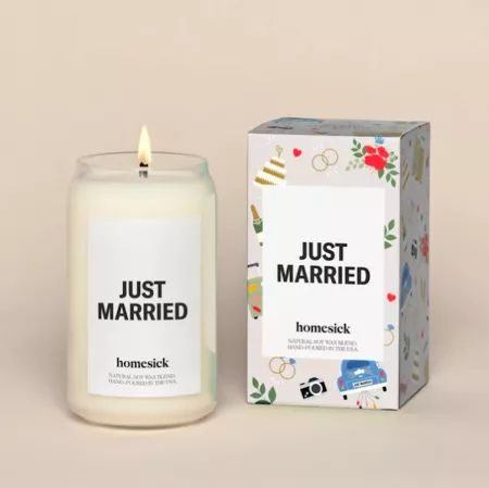 11 Best Wedding Gifts You Can Give in 2022 Homesick Candles, Candle Wedding Gift, Peach Nectar, Air Fresh, Beach Candle, Summer Candles, Ocean Air, Glass Of Champagne, Best Wedding Gifts