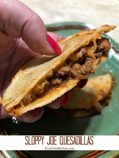 Sloppy Joe Quesadillas Recipe From Val's Kitchen - The slightly sweet and tangy sloppy joe taste goes perfectly with the warm tortilla, making it a perfect quick and tasty meal! Soft Taco Shells, Tortilla Shells, Quesadilla Recipe, Supper Ideas, Soft Tacos, Quesadilla Recipes, Sloppy Joe, Taco Stuffed Shells, Sloppy Joes