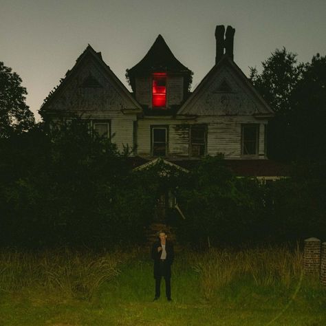 Briscoe’s Instagram photo: “Way on down south with @bowerjamie” Southern Gothic Aesthetic, Creepy Core, Jamie Campbell, Solo Music, American Gothic, Jamie Campbell Bower, Southern Gothic, Gothic Aesthetic, Gothic Horror