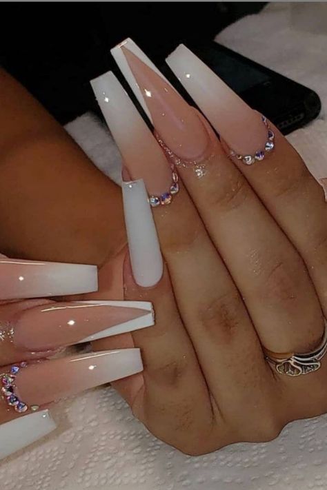 white coffin nails design 2021 White And Pink Nails, Acrylic Nails Nude, White Coffin Nails, French Tip Nail Designs, Long Acrylic Nail Designs, Ombre Acrylic Nails, Nails Design With Rhinestones, White Acrylic Nails, Girly Acrylic Nails