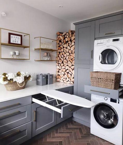 Laundry Room Storage Ideas, Small Utility Room, Utility Room Designs, Room Storage Ideas, Tiny Laundry Rooms, Pantry Laundry, Dream Laundry Room, Laundry Room Layouts, Laundry Room Renovation