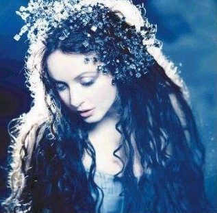 Sarah Brightman, A Night At The Opera, Tv Tropes, Beautiful Voice, Phantom Of The Opera, Walk Of Fame, She Song, Recording Artists, Music Tv