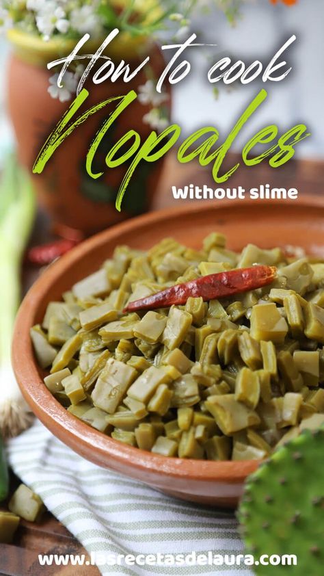 How To Cook Nopales, Nopalitos Recipe, Nopales Recipe, Vegetarian Mexican Recipes, Healthy Mexican Recipes, Vegetarian Mexican, Vegan Mexican Recipes, Healthy Mexican, Veggie Delight