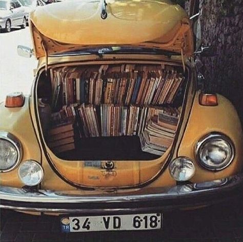 Hufflepuff Aesthetic, Mobile Library, Vw Vintage, Beginner Yoga, Yellow Aesthetic, Vw Beetle, Mellow Yellow, Book Worm, Retro Aesthetic