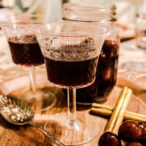 Classic Hot Toddy Recipe, Brandy Recipe, Hot Toddies Recipe, Polish Christmas, Cherry Brandy, Cherry Liqueur, Pudding Shots, Hot Toddy, Baby Shower Diaper Cake