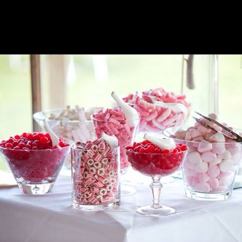 Lolly bar - this was at my wedding. Snack Bar Party, Bridal Shower Snacks, Lolly Bar, 21st Birthday Girl, Lolly Buffet, Sweet Station, Disco Party Decorations, Candy Bar Wedding, 21st Party