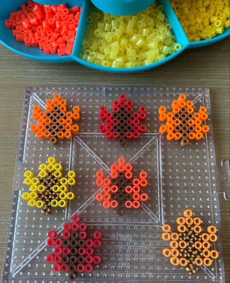 Perler Bead Fall Leaves, Perler Beads Fall Patterns, Fall Melty Beads, Leaf Perler Bead Patterns, Perler Bead Leaf, Perler Bead Patterns Hexagon Board, Autumn Perler Bead Patterns, Thanksgiving Perler Bead Patterns, Leaf Diy Crafts