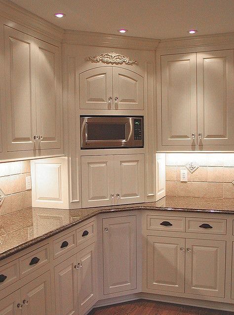 Built In Microwave Cabinet, Kabinet Dapur, Kitchen Corner, Kitchen Decorating, Kitchen Redo, Trendy Kitchen, Counter Tops, Kitchen Cabinet Design, Kitchen Remodel Idea