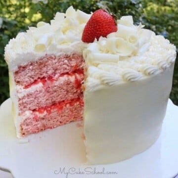 White Choc Strawberry Cake, Sour Cream Strawberry Cake, Strawberry Sour Cream Cake, Strawberry Cake With Buttercream Icing, Strawberry Cake Chocolate Frosting, Strawberry Cake With Chocolate Frosting, Strawberry White Chocolate Cake, Strawberry Buttercream Cake, Strawberry Cake Batter