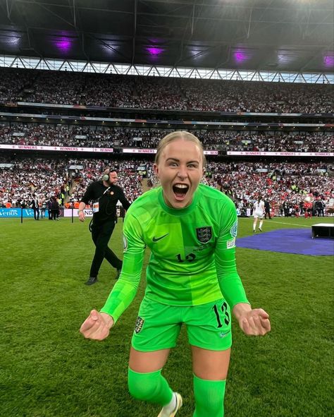 Lionesses Wallpaper, Hannah Hampton, Woso Football, Lionesses Football, Chelsea Women, Female Footballers, England Women, Female Football, England Players