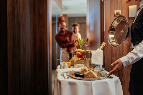 This Is the Most Popular Room Service Order in the World, According to Hotels.com Room Service Food, Room Service Hotel, Hotel Room Service, Ashford Castle, Miami Airport, Castles In Ireland, Hotel Services, Modern Hotel, Dream Travel Destinations