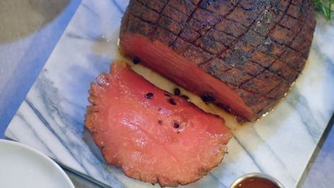 Crazy Delicious: How to make the BBQ Watermelon - viewers crave smoked meat creation with crazy delicious spicy jerk sauce! Watermelon Recipe, Jerk Sauce, Grilled Watermelon, Side Items, Cooking Competition, Grilled Fruit, Smoked Meat, Vegan Bbq, Watermelon Recipes