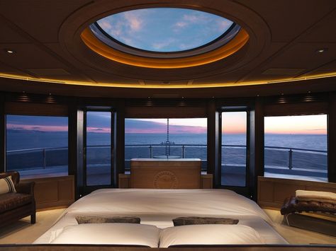 RV-Pegaso Yacht Bedroom, Yacht Aesthetic, Luxury Yacht Interior, Suite Master, Explorer Yacht, Best Yachts, Yacht Interior Design, Bus Tour, Interior Design Awards