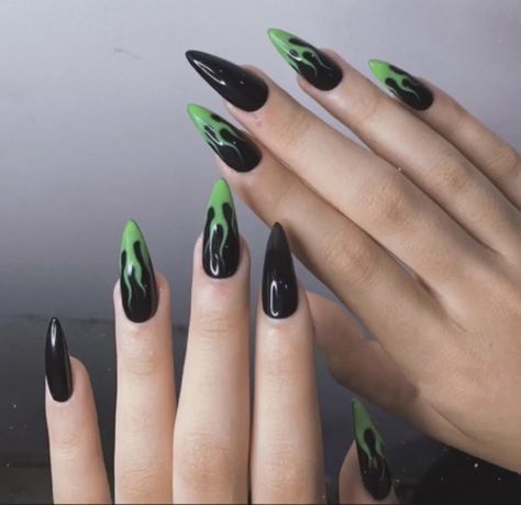 Green Sharp Nails, Black Nails Neon Tips, Goth Green Nails, Dark Green Black Nails, Shego Inspired Nails, Green And Black Nails Acrylic, Shego Nails, Green And Black Nail Designs, Black And Green Nails Designs