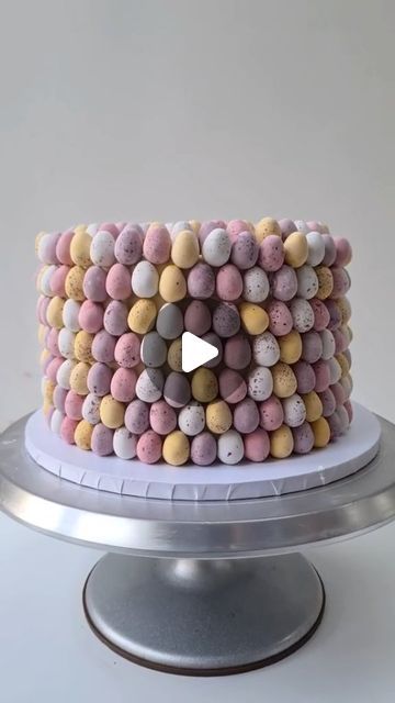 249K views · 21K likes | Pastry Paradise on Instagram: "Bulk mini eggs in my bio ready for Easter  Indulge in a delightful treat with this adorable mini egg cake! 🍰🥚   #cake #minieggs #easter #baking #reels" Mini Egg Cake, Mini Eggs Cake, 30 Cake, Egg Cake, 16 Birthday Cake, Mini Egg, Easter Baking, Big Cakes, Mini Eggs