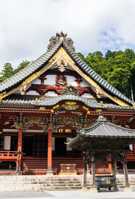 Ancient Temple, Ancient Village, Yamanashi, Hiking Routes, Travel Japan, Destinations Travel, Shizuoka, Ancient Temples, Mountain Top