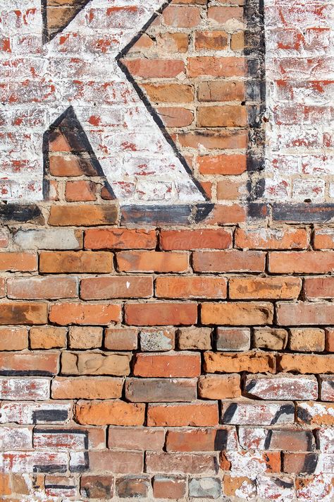 New York Brick Wall, Brick Wall Illustration, Distressed Brick Wall, Ny Graffiti, Packaging Redesign, Brick Painting, Holiday Luncheon, Industrial Background, Stencil Logo