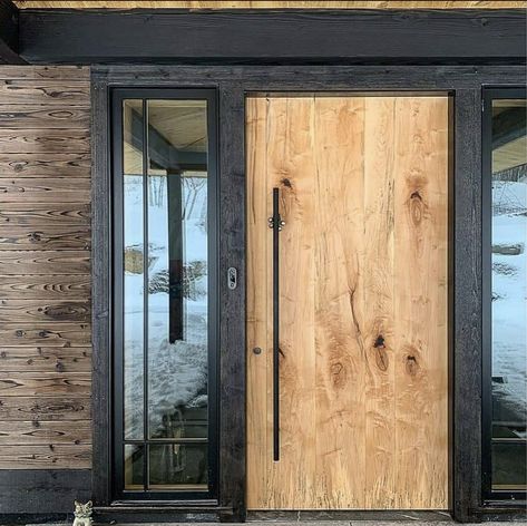 Wardrobe Door Design Modern, Rustic Front Door Ideas, Front Door Ideas Entrance, Toilet Door Design, Shou Sugi Ban Siding, Unique Front Door, Front Door Designs, Exterior Door Designs, Rustic Front Door