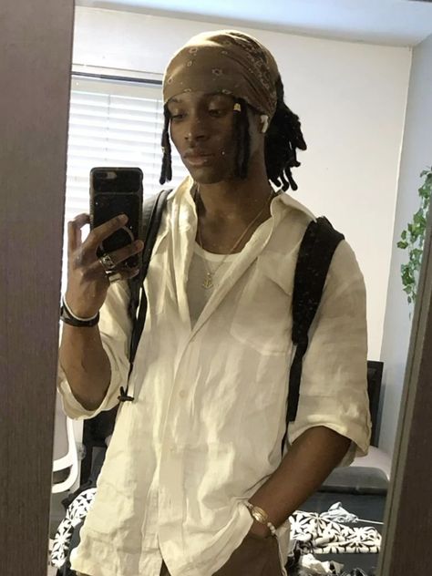 Black Hairstyles Bandana, Bandana With Dreadlocks, Dreads With Bandana Men, Dreads Men Aesthetic, Dread Inspo Men, Styled Dreads For Men, Loc Bandana Styles, Bandana Locs Hairstyles, Earthy Dreadheads Men