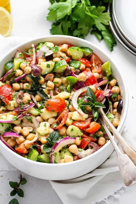 The Best Greek Chickpea Salad with Dijon Vinaigrette - Simply Quinoa Best Chickpea Salad, Bean Salad Recipes Healthy, Bean Salad Healthy, Greek Chickpea Salad, Crunchy Veggies, Flexitarian Recipes, Healthy Beans, Greek Chickpeas, Chickpea Salad Recipes