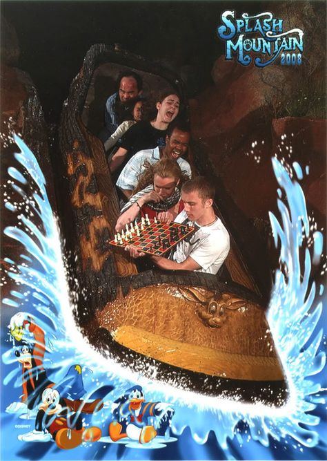 My dad and I plan to do this one day when we go on splash mountain :] hahaha Rollercoaster Funny, Disney World Pictures, Mountain Pictures, Splash Mountain, Draw The Squad, Disney Rides, Parc D'attraction, Mountain Photos, 웃긴 사진