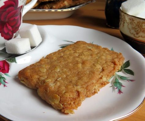 Nova Scotia Oat Cakes Nova Scotia Oat Cakes, Canadian Recipes, The English Kitchen, Recipe Generator, English Kitchen, Oat Cakes, English Kitchens, Tea Party Food, Biscuit Cookies