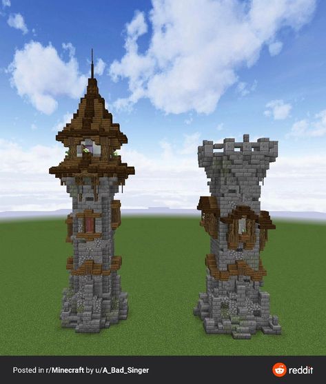 Castle Tower Minecraft, Mini Castle Minecraft, Minecraft Towers, Minecraft Medieval Tower, Mc Castle, Minecraft Tower, Mega Base, Houses Blueprints, Minecraft Castle Designs