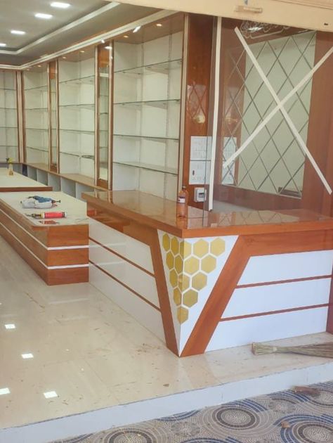 Furniture Display Showroom, Kirana Store, Store Counter Design, Sita Photo, Luxury Room Design, Bad Room Design, Mobile Shop Design, Shop Counter Design, Kitchen Wardrobe Design