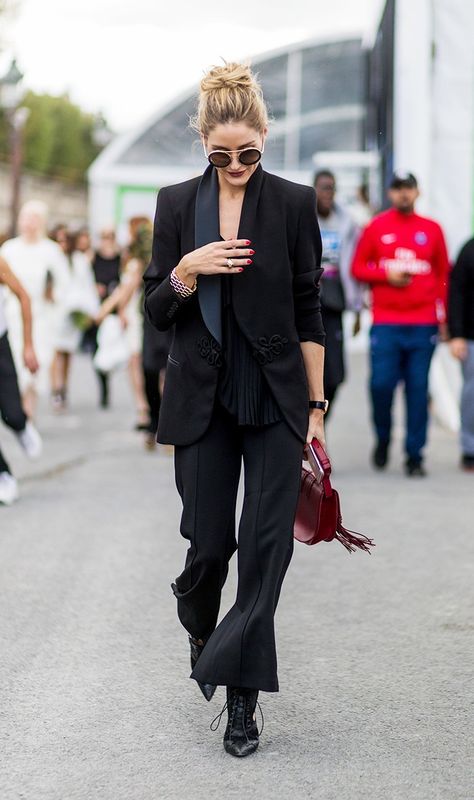 The Very Best of Olivia Palermo's Style | Who What Wear Outfit Nero, Johannes Huebl, Estilo Olivia Palermo, Blazer Street Style, Tuxedo Women, Black Wardrobe, Olivia Palermo Style, Daily Fashion Inspiration, Estilo Chic