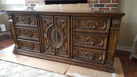 I got this piece because i saw all the potential in it.  ALL THAT DETAIL...  I started by Cleaning this piece! ALWAYS PREP.  no matter what you are using.  Then… 70s Dresser, Mediterranean Furniture, Unique Dresser, 70s Furniture, Dresser Refinish, Thomasville Furniture, Dresser Redo, Diy Dresser Makeover, Furniture Painting Techniques