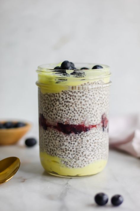 Lemon Chia Pudding, Blueberry Chia Pudding, Vanilla Chia Seed Pudding, Lemon Greek Yogurt, Banana Chia Pudding, Coconut Chia Pudding, Custard Pudding, Chia Pudding Recipes, Lemon Pudding