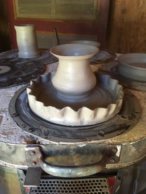 Cake stand thrown upside down. Hand Thrown Cake Stand, Pottery Cake Stand, Handmade Ceramic Cake Stand, Cake Stand White Ceramic, Ceramic Ideas, Pottery Studio, Cake Plates, Pottery Ideas, Upside Down