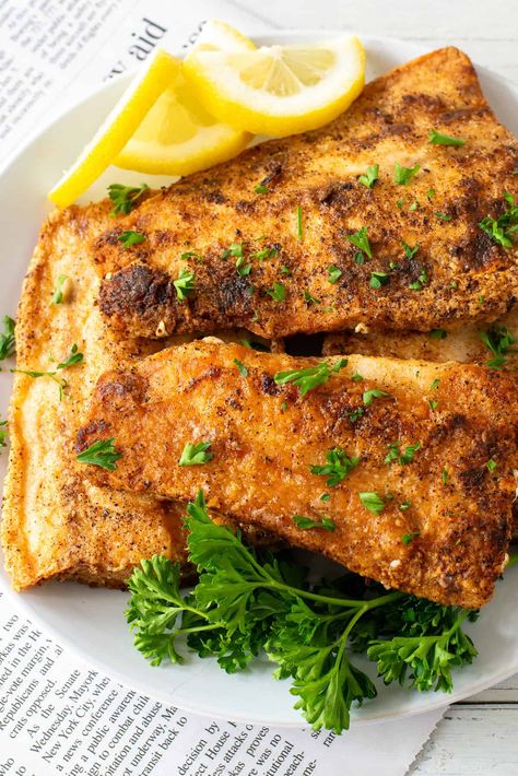 Skillet Mahi Mahi, Pan Fried Mahi Mahi, Pan Fried Mahi Mahi Recipes, Fried Mahi Mahi Recipes, Fried Perch Fish Recipes, Breaded Mahi Mahi, Mahi Mahi Recipes Pan Seared, Fried Mahi Mahi, Cooking Mahi Mahi