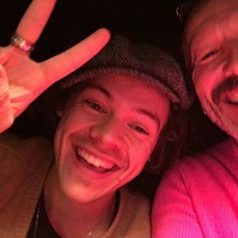 The Peace, Peace Sign, Harry Styles, On Twitter, Twitter