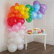 Rainbow Balloon Garland, Rainbow Birthday Party Decorations, Rainbow Balloon Arch, Rainbow Themed Birthday Party, Rainbow Party Decorations, Orange Balloons, Purple Balloons, Rainbow Birthday Party, Rainbow Balloons