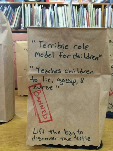 Banned Book idea with paper bag Banned Book Display, Banned Books Display, Bookshop Ideas, Banned Books Week Display, School Library Book Displays, Starkid Productions, Literacy Week, School Library Decor, Prussia Hetalia