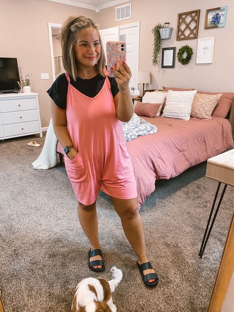 Amusement Park Outfit Summer, Amazon Shorts, Amusement Park Outfit, Park Outfit, Casual Mom Style, Friday Fashion, Back To School Nails, Casual Ootd, Walmart Fashion