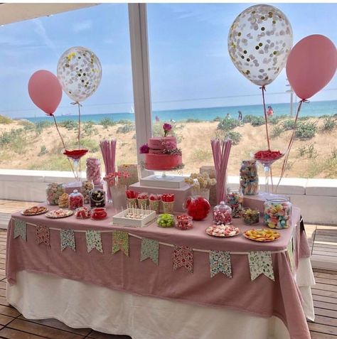 Candy Bar Table, Candy Themed Party, Idee Babyshower, Barbie Birthday, Candy Table, Candy Desserts, Sweet Table, Wedding Bar, Candy Buffet