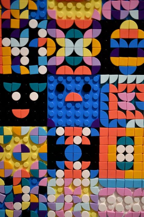 Lego Dots Ideas, Lego Printmaking, Dots Lego, Lego Dots, Lego Print, Mosaic Rugs, Mural Inspiration, Lego Mosaic, Cart Design