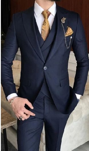 Prom Suits For Men Blue, Navy Wedding Suit Groom, Men Blue Suit, Blue Wedding Suit Groom, Beach Wedding Suit, Dark Navy Blue Suit, Three Piece Suit Wedding, Midnight Blue Suit, Blue Groomsmen Suits