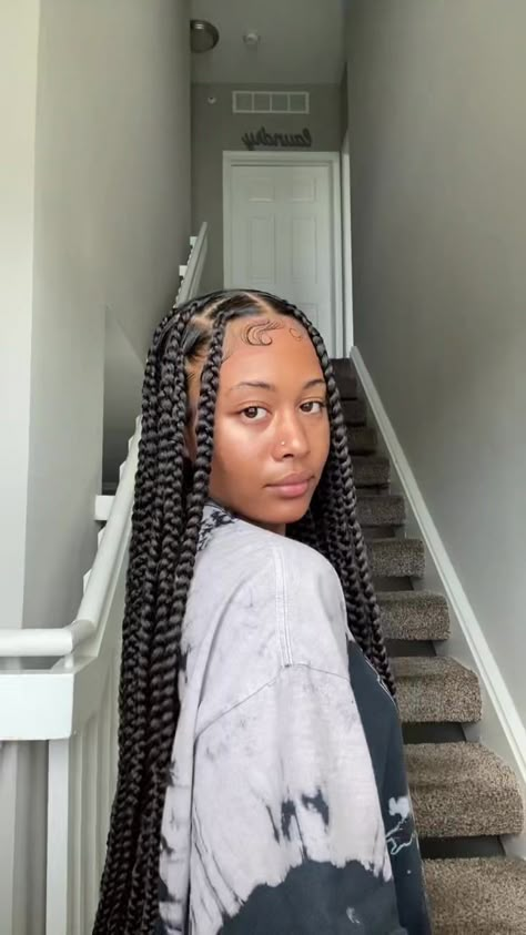 Box Jumbo Braids Hairstyles, Knotless Jumbo Braids With Curls, Rastafri Braiding Hair, Cute Cornrow Hairstyles Black Women Natural Hair, 10 Box Braids Hairstyles, Four Braids Black Women, Easy Braid Extension Hairstyles, Giant Braids Black Women, 12 Box Braids Hairstyles